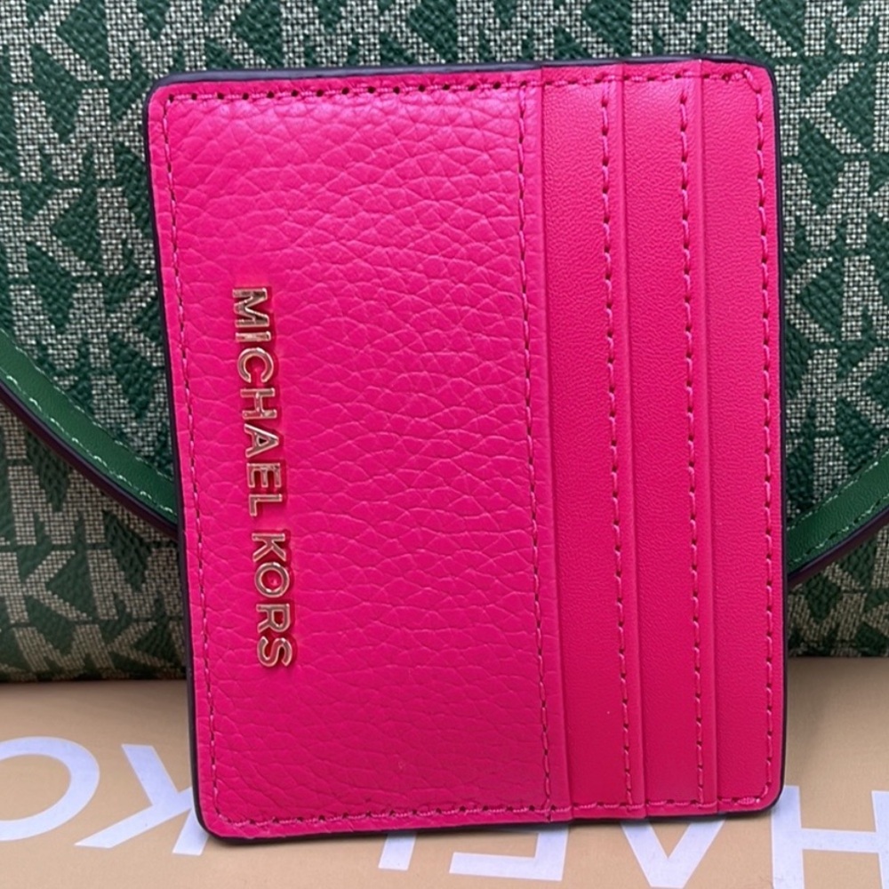 MICHAEL KORS
Large Pebbled Leather Card Holder Case
Electric Pink 
NWT